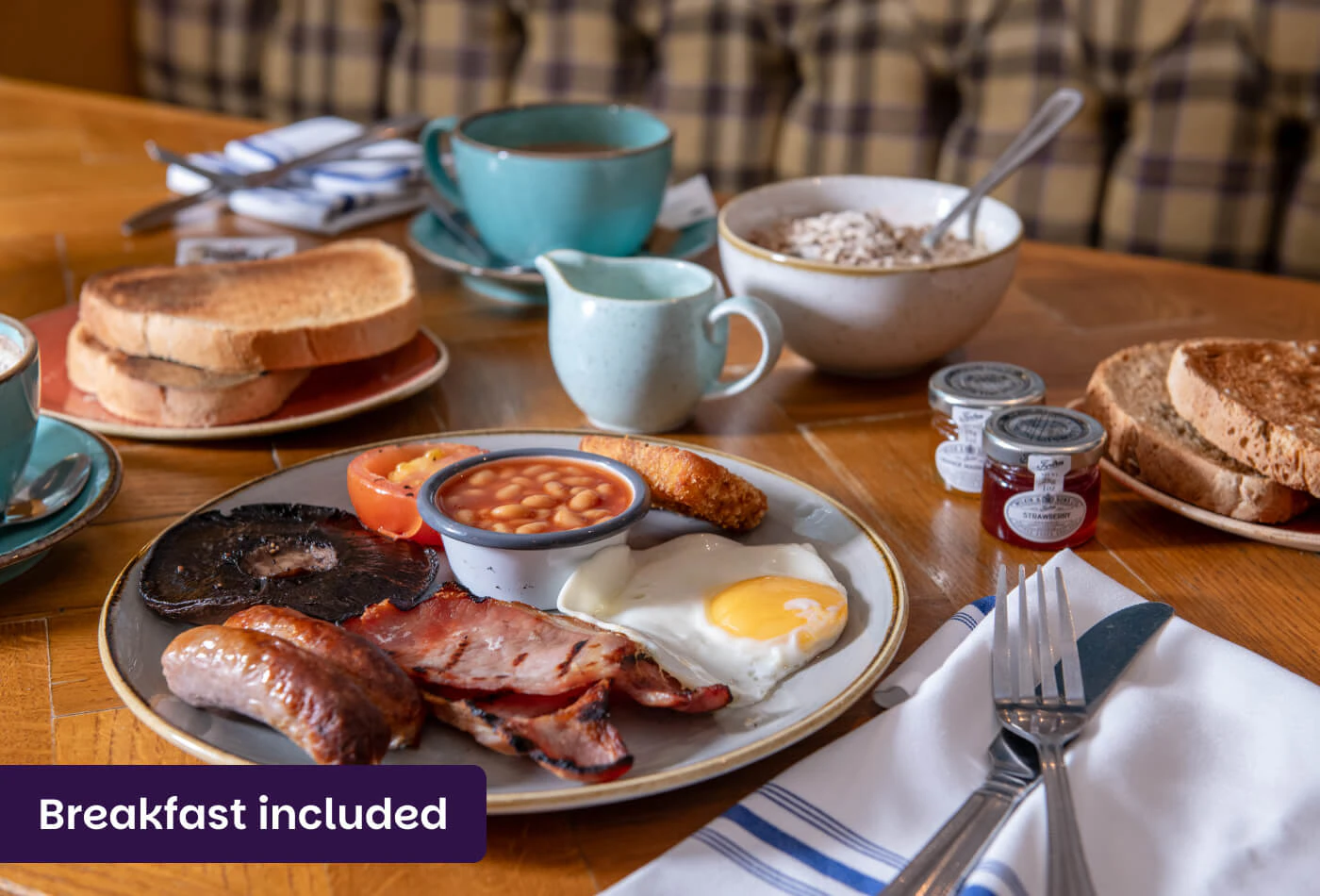 Full English breakfast at Lodge at Solent