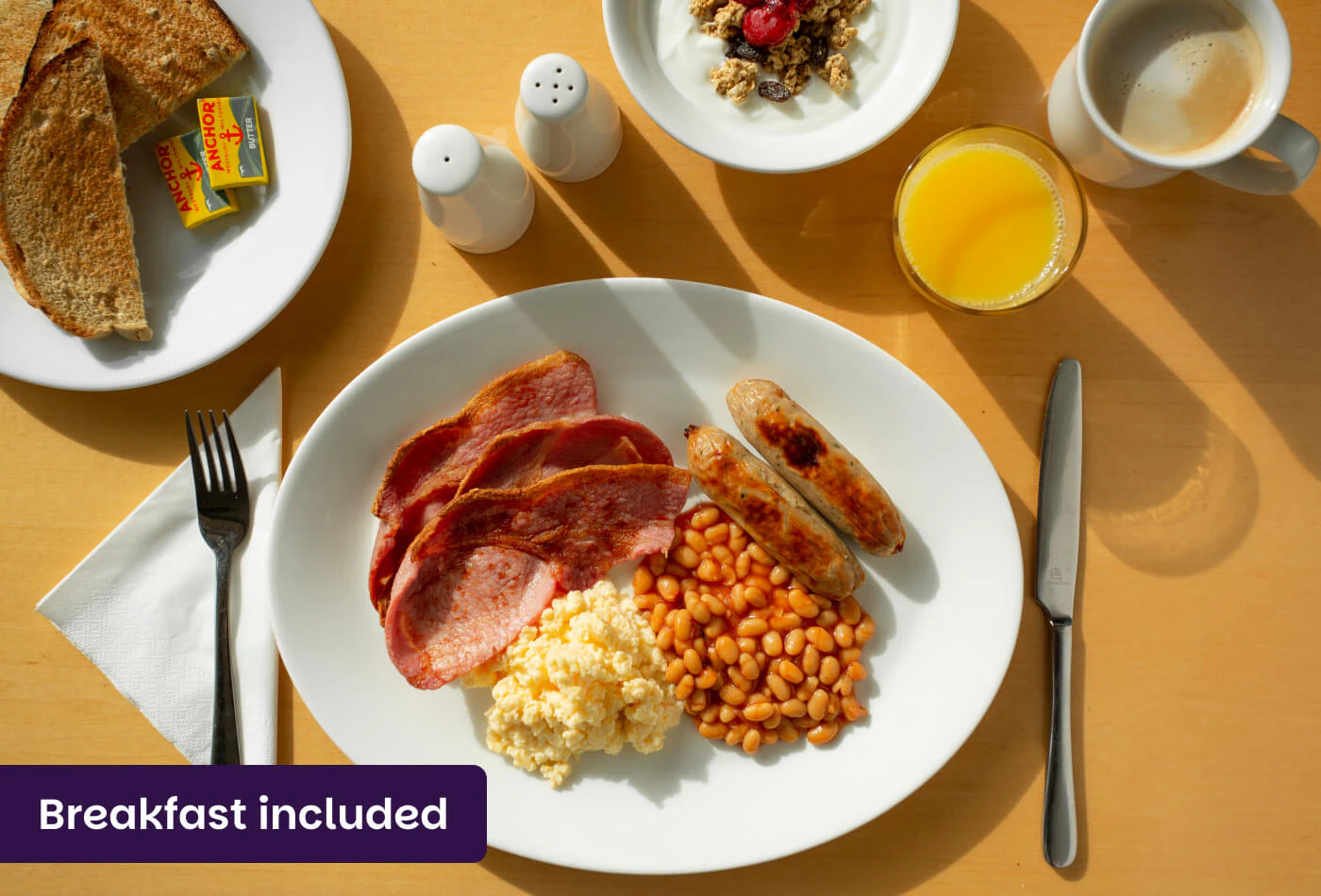 Breakfast at Holiday Inn Express Southampton M27 J7