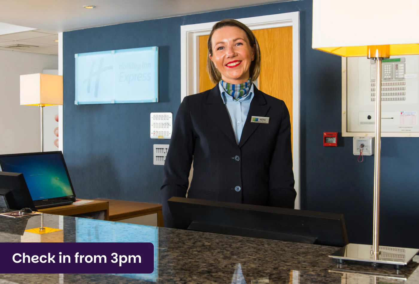 Reception at Holiday Inn Express Southampton West